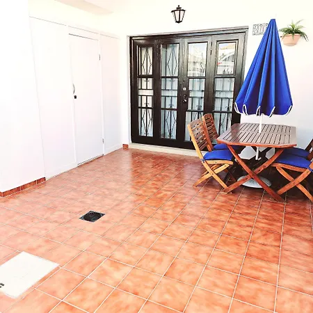 On Peaceful Complex Port Royal K007 *